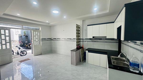 Nhà 2 tầng đường Trần Thị Cờ, Phường Thới An, Quận 12, 35m², 3.3 tỷ, hẻm xe hơi