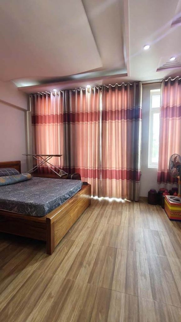 Nhà 4 tầng đường Hà Huy Giáp, Quận 12, 71m² (5.5x13), 5 phòng ngủ, hẻm xe hơi 8m, 5.79 tỷ