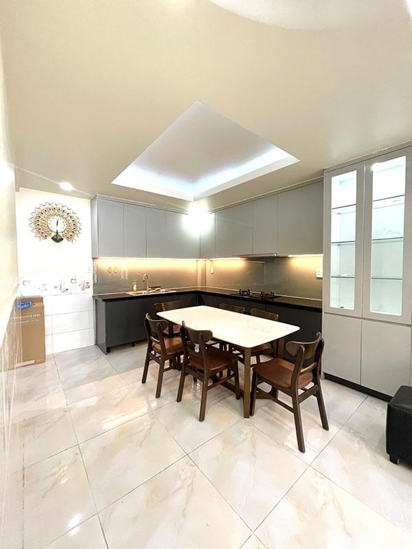 Nhà 4 tầng đường Quốc Lộ 1, Quận 12, 65m² (5x13), 5.2 tỷ, 4 phòng ngủ, đường nhựa 6m