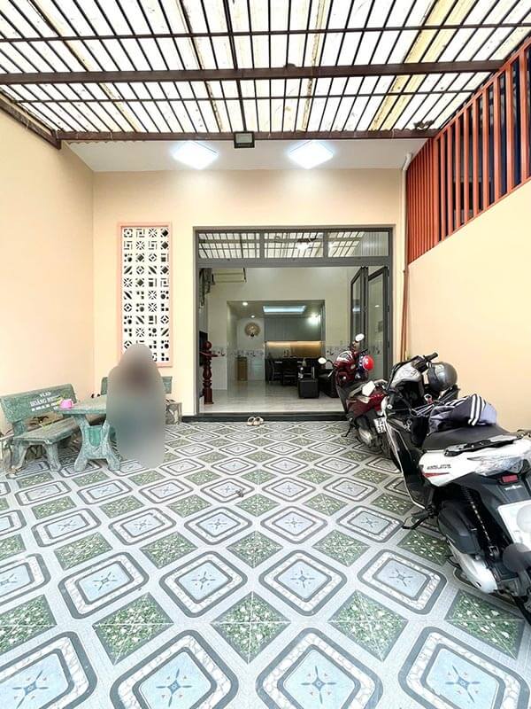Nhà 4 tầng đường Quốc Lộ 1, Quận 12, 65m² (5x13), 5.2 tỷ, 4 phòng ngủ, đường nhựa 6m