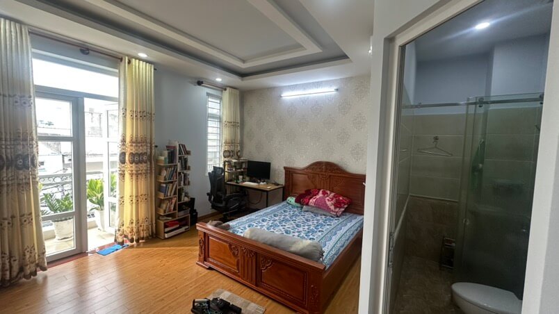 Nhà 5 tầng đường Thạnh Lộc 37, Quận 12, 81m² (4.9x16.6), 7 tỷ, 3 phòng ngủ, ô tô vào nhà