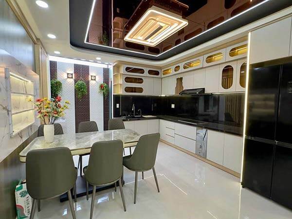 Nhà 5 tầng đường Thạnh Xuân 25 Quận 12, 53.5m² (4x13.5), 6.45 tỷ, 4 phòng ngủ
